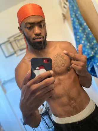 OnlyFans cuenta outeastmalik615 avatar 1