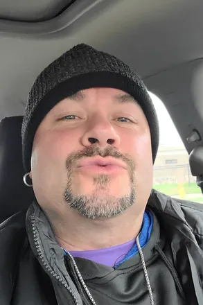 OnlyFans cuenta smokinjoe420slum header 2