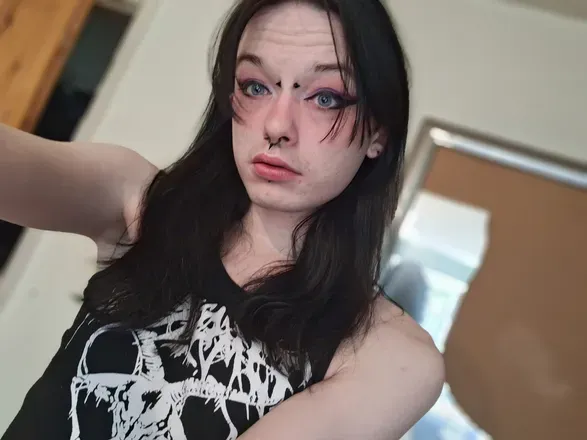 OnlyFans cuenta gothic-bimbo avatar 1