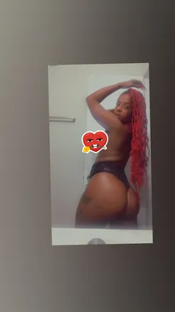 OnlyFans cuenta softasbbooty header 2