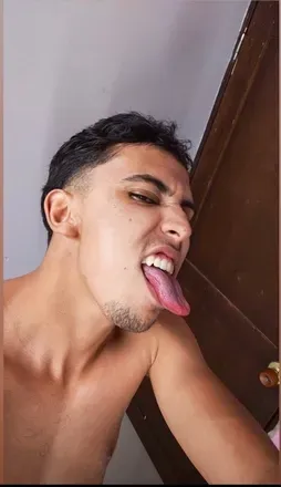 OnlyFans cuenta sebas_escobar header 2