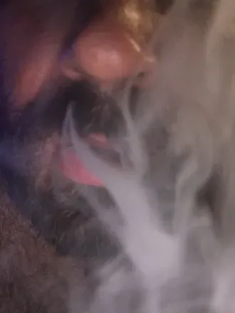 OnlyFans cuenta smokeyguy avatar 1