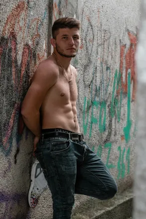 OnlyFans cuenta u144791853 header 2