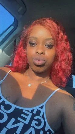 OnlyFans cuenta prettyassriah2 avatar 1