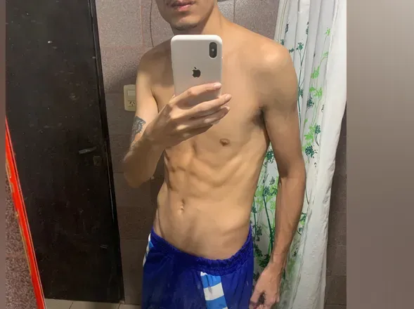 OnlyFans cuenta cuteskinny008 avatar 1