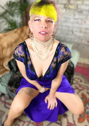 OnlyFans cuenta roseysworld header 2