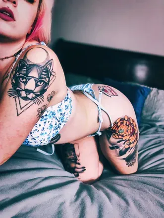 OnlyFans cuenta danikayee header 2