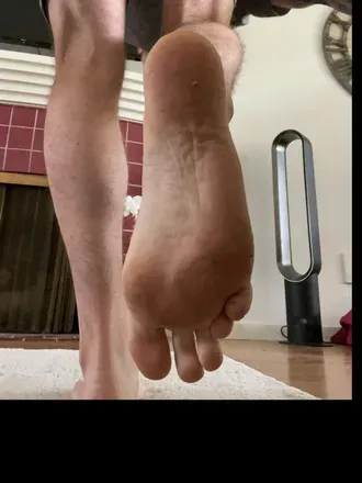 OnlyFans cuenta urfootmaster666 avatar 1