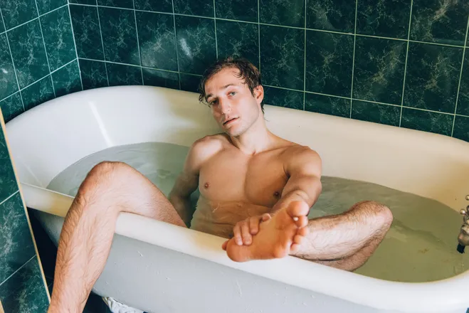 OnlyFans account  theheftytestes header 2
