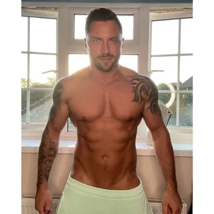 OnlyFans cuenta karlj_stripped avatar 1