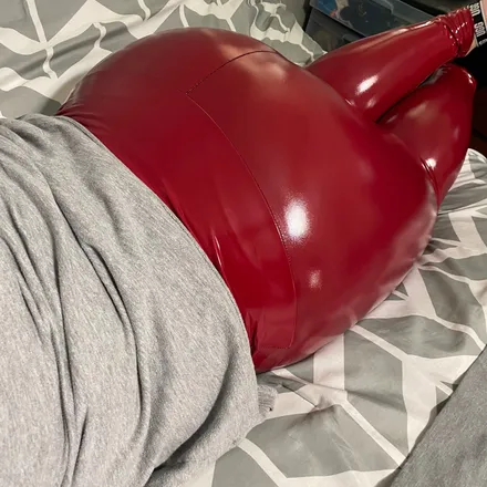 OnlyFans cuenta nikki8081 header 2