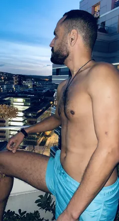OnlyFans cuenta mdjazeiri header 2