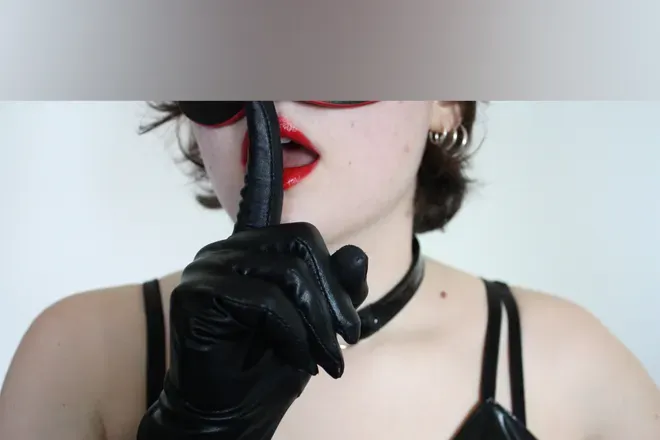OnlyFans account  holesomepervert header 2
