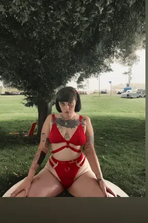OnlyFans cuenta rosie-j-everyones-faver avatar 1