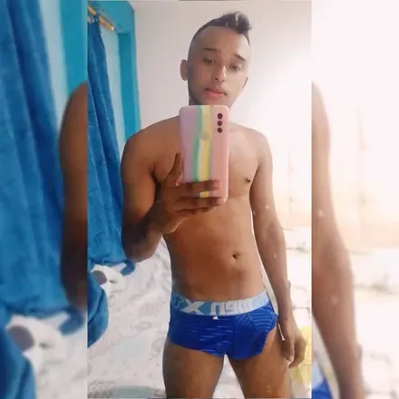 OnlyFans cuenta andy10429253 avatar 1