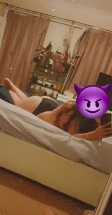 OnlyFans cuenta natashastark1 header 2