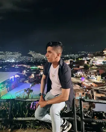 OnlyFans cuenta mas_kike avatar 1