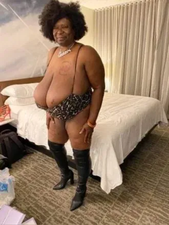 OnlyFans cuenta bigbustyvanessa1 avatar 1