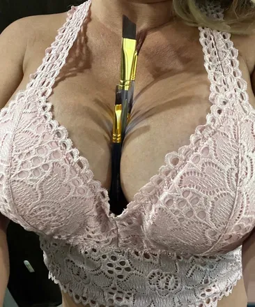 OnlyFans cuenta u262066261 header 2