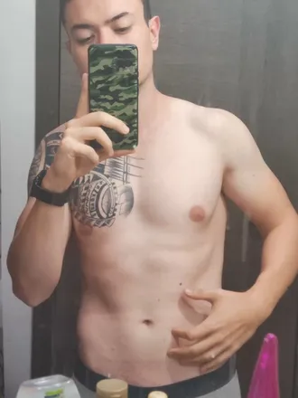 OnlyFans cuenta andreicruz header 2
