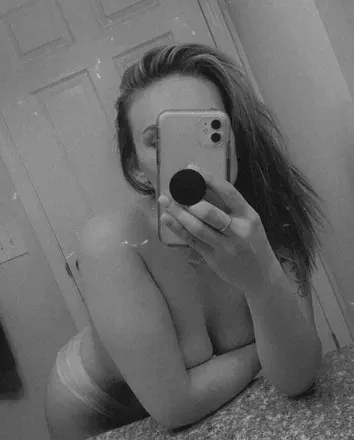 OnlyFans cuenta ivyrichardson0522 avatar 1