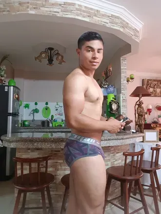 OnlyFans cuenta dimitry_model header 2
