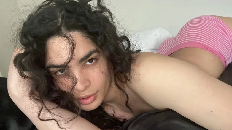 OnlyFans cuenta mellowbitch header 2