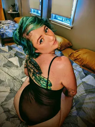OnlyFans cuenta wllflwrel avatar 1