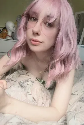 OnlyFans account  elliebytes avatar 1