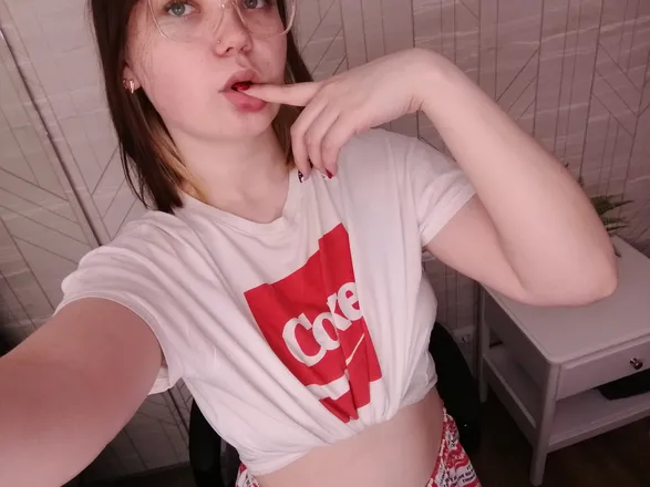 OnlyFans cuenta little_elly avatar 1