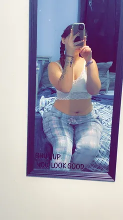 OnlyFans cuenta bbycaitlin header 2