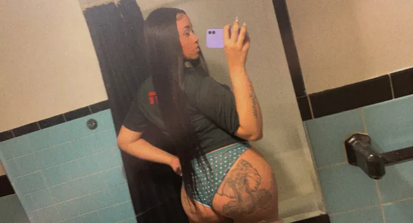 OnlyFans account  theestallion21 avatar 1