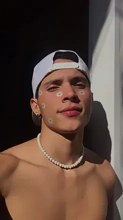 OnlyFans cuenta soydylanx avatar 1