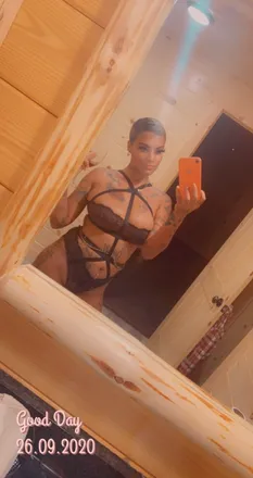 OnlyFans cuenta mercedsshavawn header 2