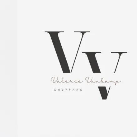 OnlyFans cuenta love_valvk header 2