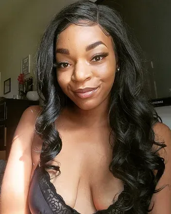 OnlyFans cuenta princessreneexoxox avatar 1