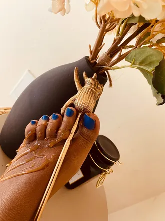OnlyFans account  butterfeet69 header 2