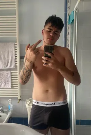 OnlyFans cuenta elchicomalito avatar 1