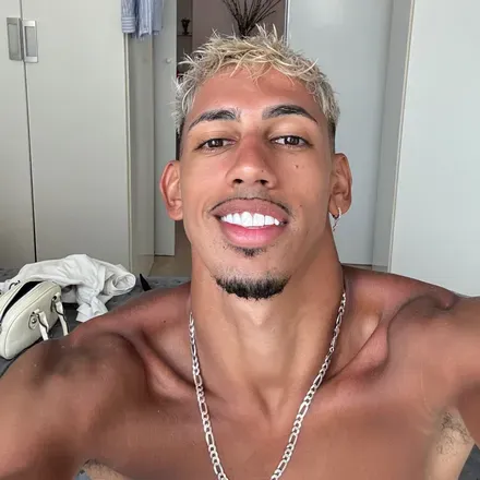 OnlyFans account  ariglucca avatar 1