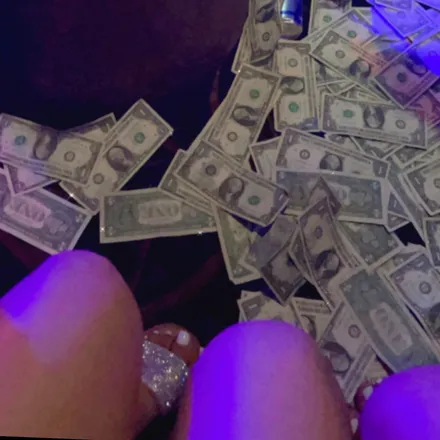 OnlyFans cuenta pinkjuicygal header 2
