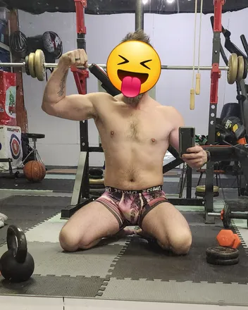 OnlyFans cuenta beardedstoryteller header 2