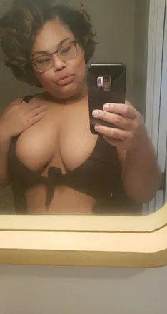 OnlyFans cuenta sunnydayze95 header 2