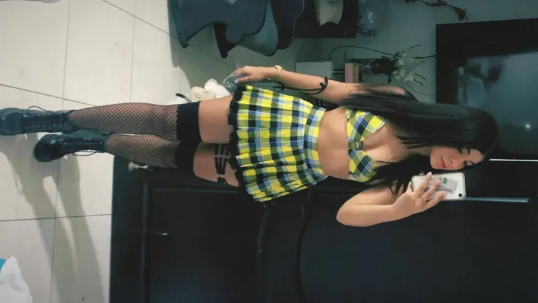 OnlyFans account  chelamrg header 2