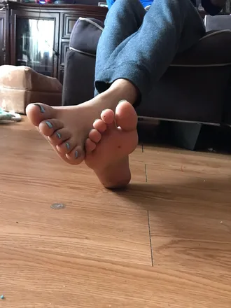 OnlyFans cuenta princesspigggytoes header 2