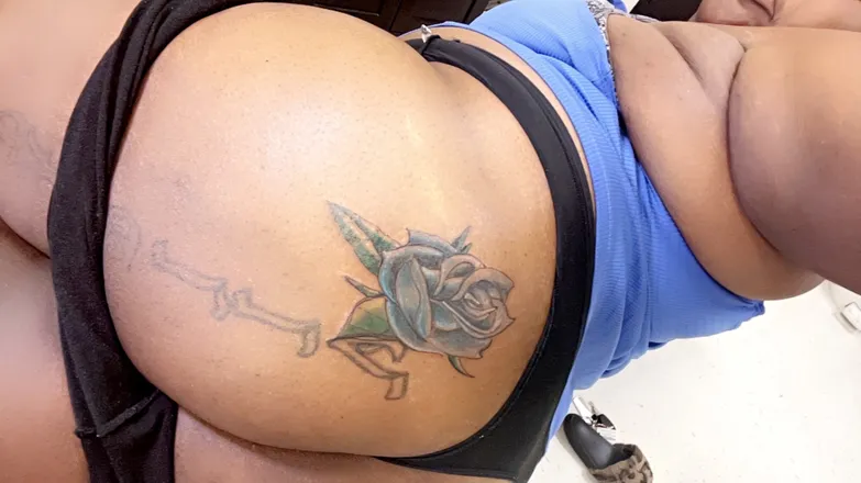OnlyFans cuenta xblui header 2