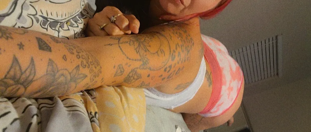 OnlyFans cuenta titsxnxtats header 2