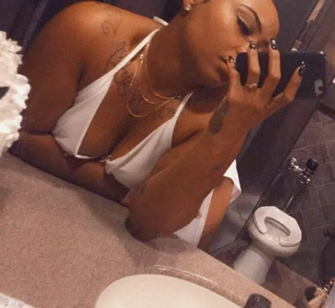 OnlyFans account  kandythebaddie header 2