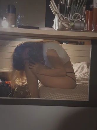 OnlyFans cuenta ajariya.k header 2