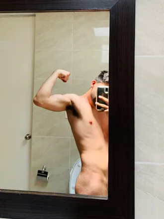 OnlyFans account  hernan90s header 2