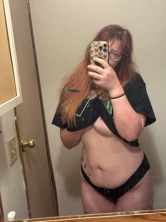 OnlyFans cuenta icysarahbear avatar 1